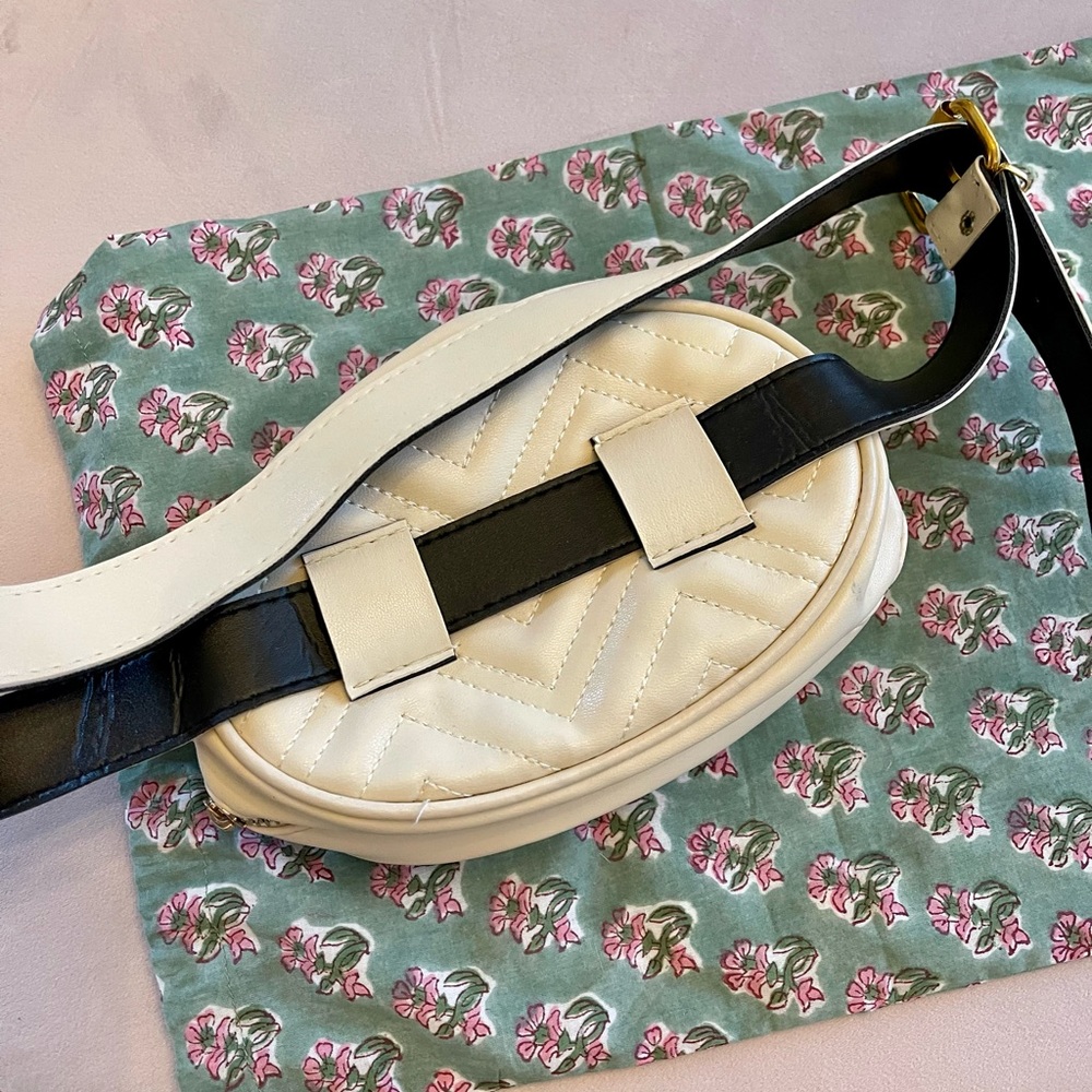 WANT Got the Love Cream Faux Leather Belt Bag - Picture 3 of 5